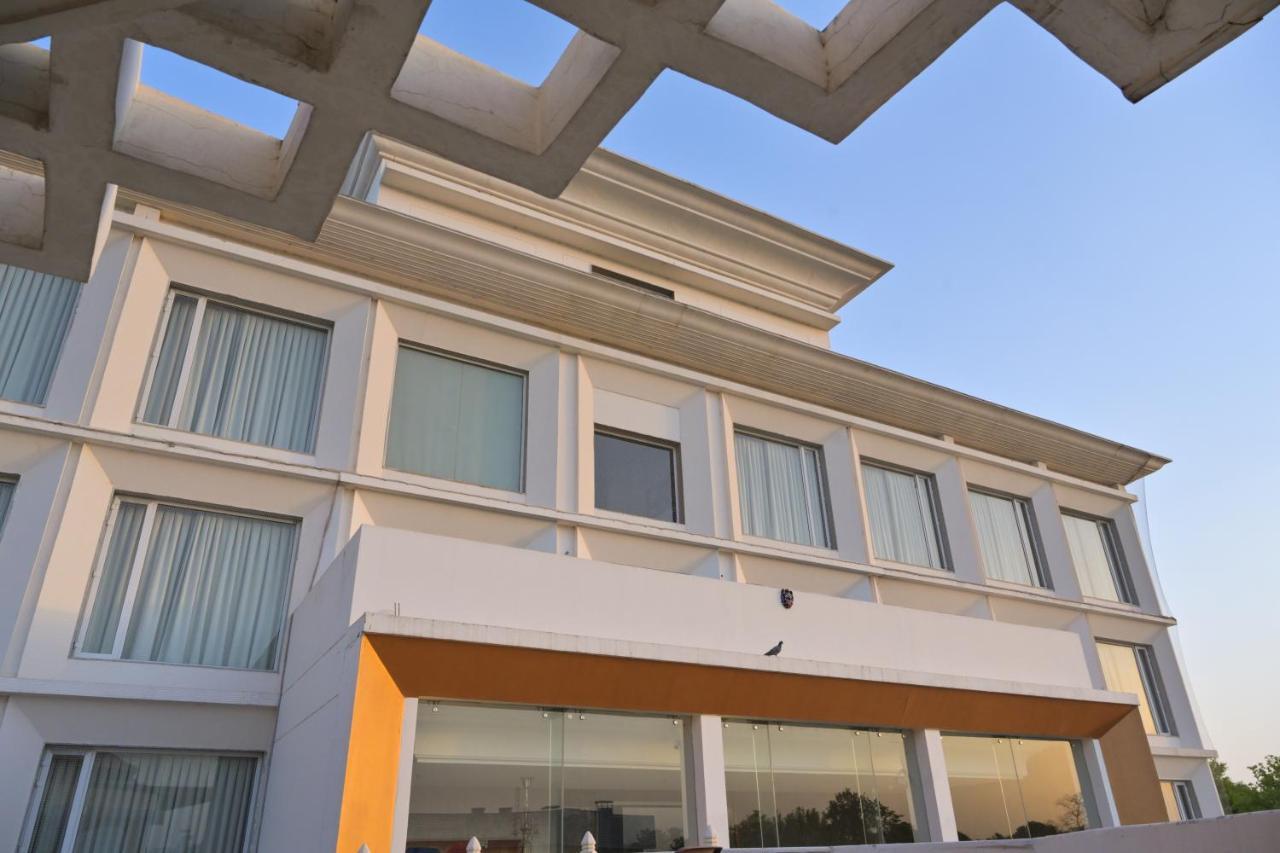 Stardom Resort Джапур Экстерьер фото